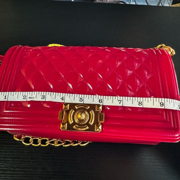 Women’s Fashion Quilted Jelly Crossbody Bag - Picture 4 of 10